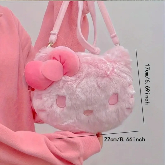 Hello Kitty Plush Shoulder Bag - Picture 2 of 2